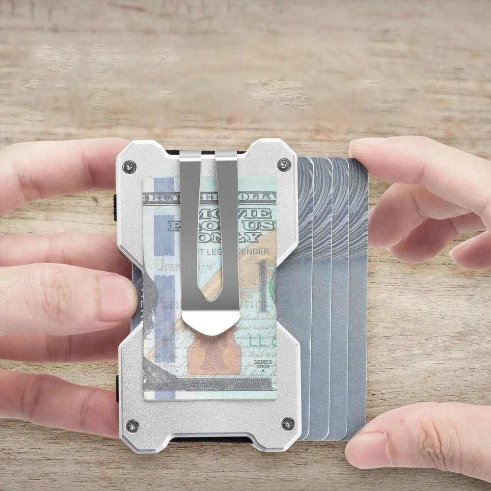CarbonShield Minimalist AirTag Wallet - Moderno Collections